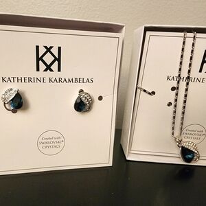 Necklace and earrings set